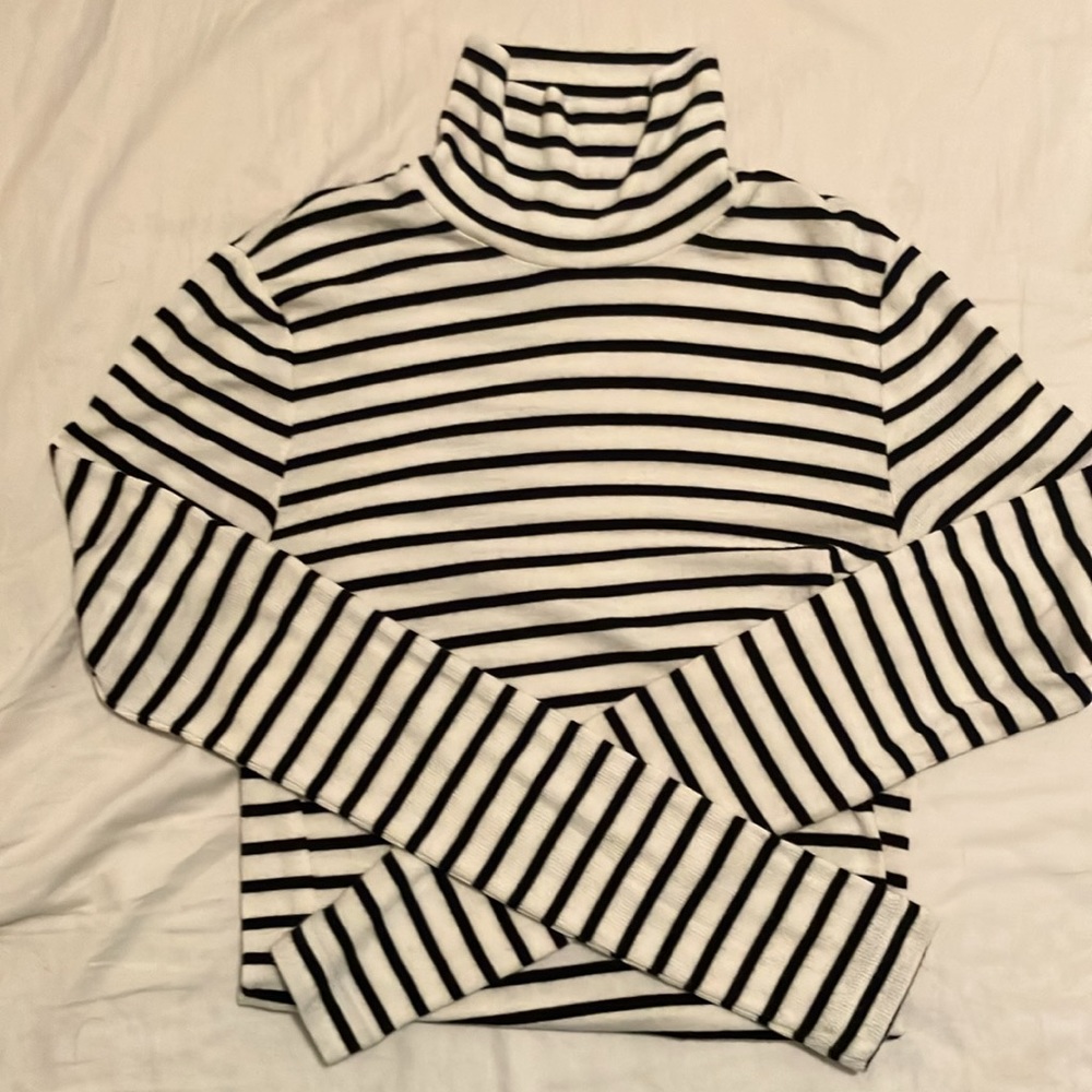 Wilfred Only / Huet Turtleneck S striped oak/black